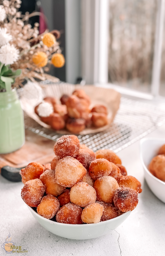 Cinnamon and Sugar Doughnut Holes